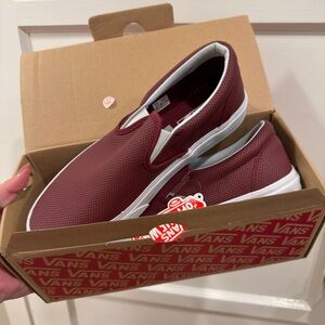 NEW Vans Perf Leather Classic Slipon Size 8 M/9.5 W